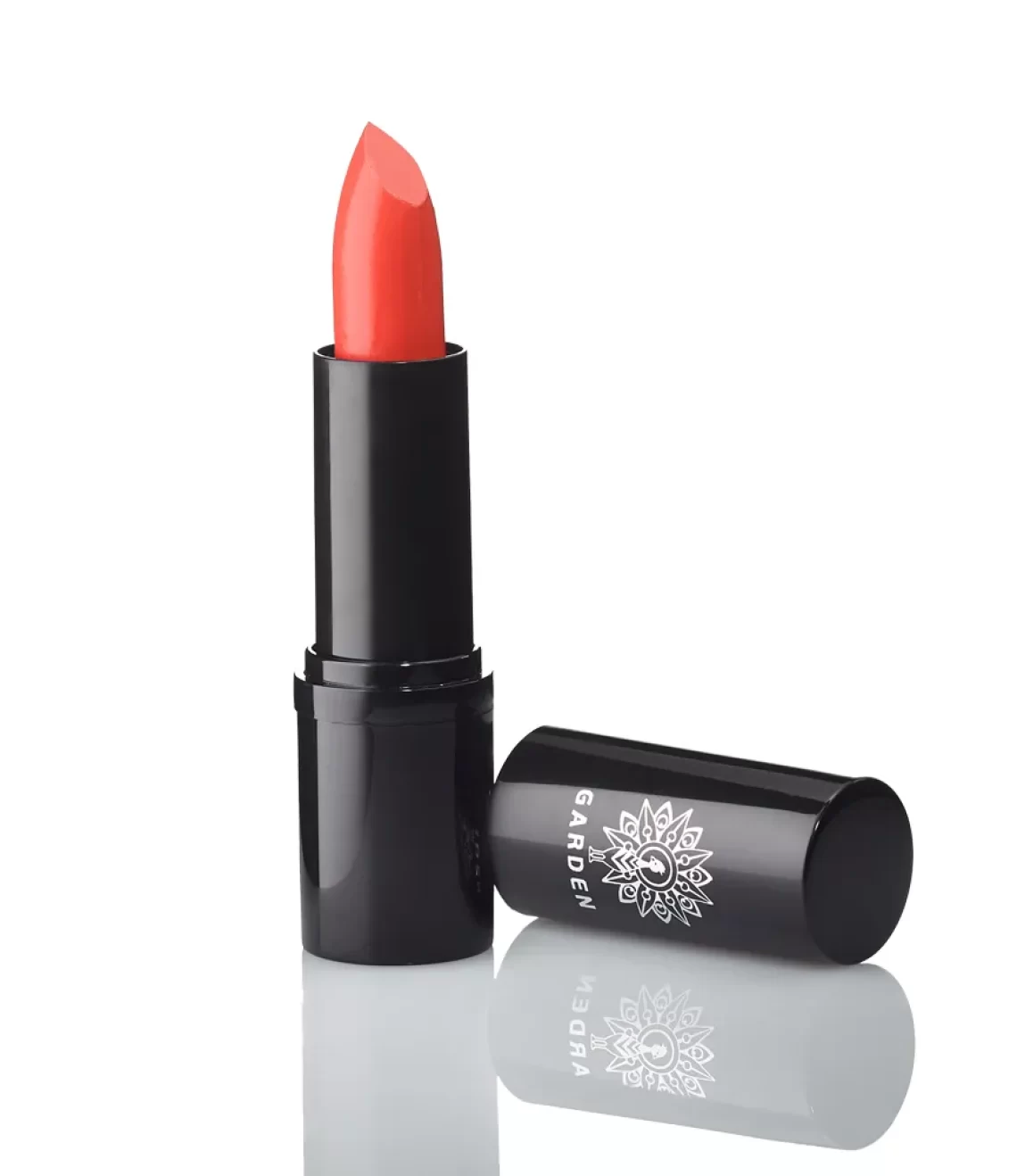 Intense-Color-Lipstick-Beach-Babe-04